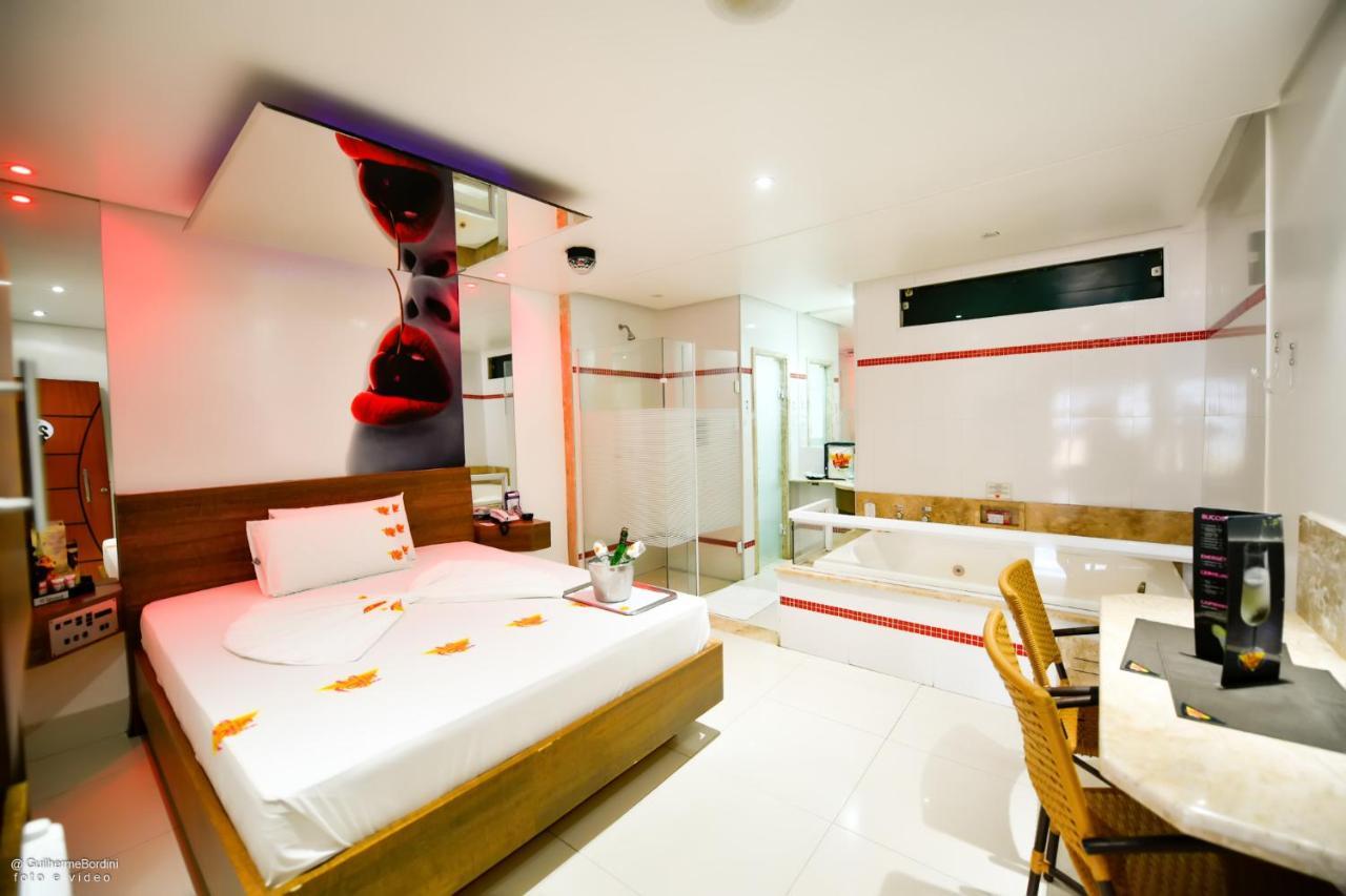 Motel La Folia Ribeirão Preto Екстериор снимка