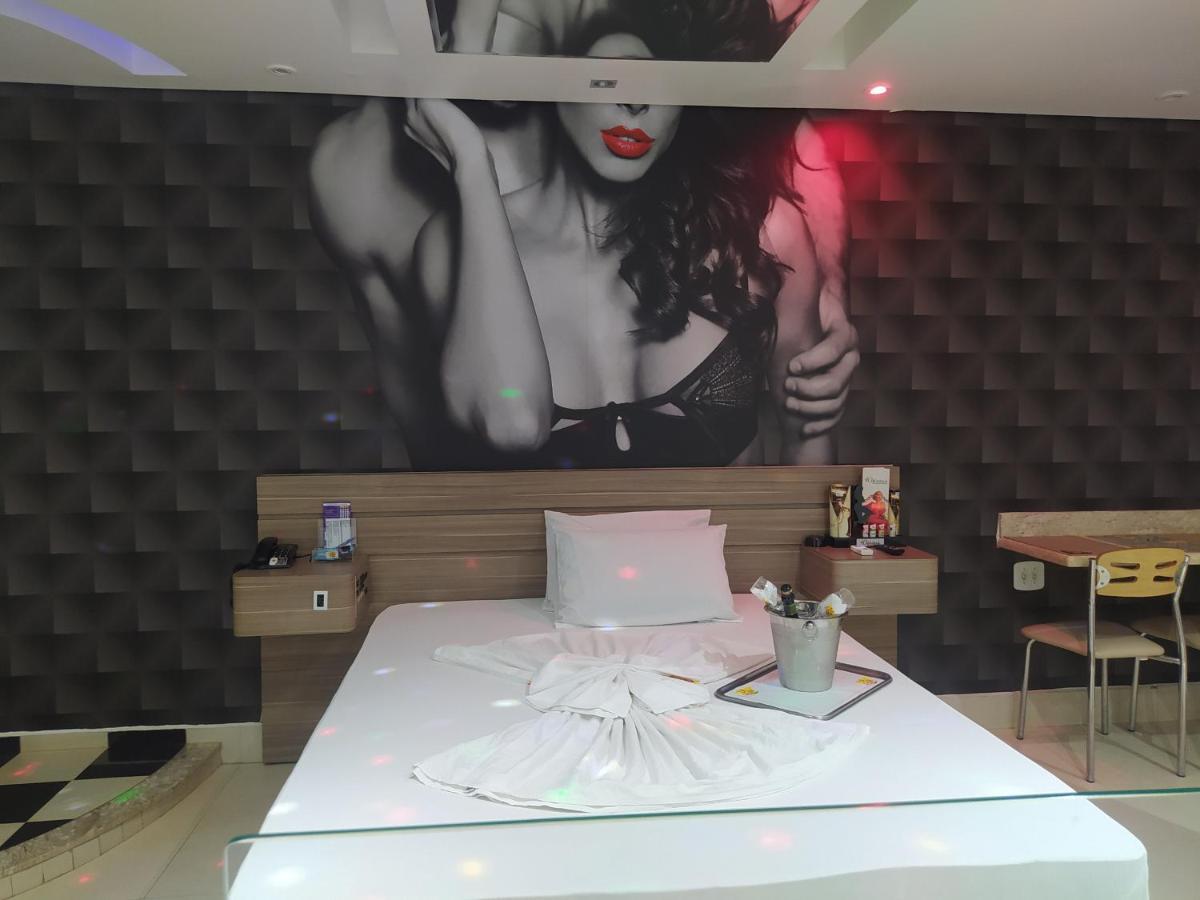 Motel La Folia Ribeirão Preto Екстериор снимка